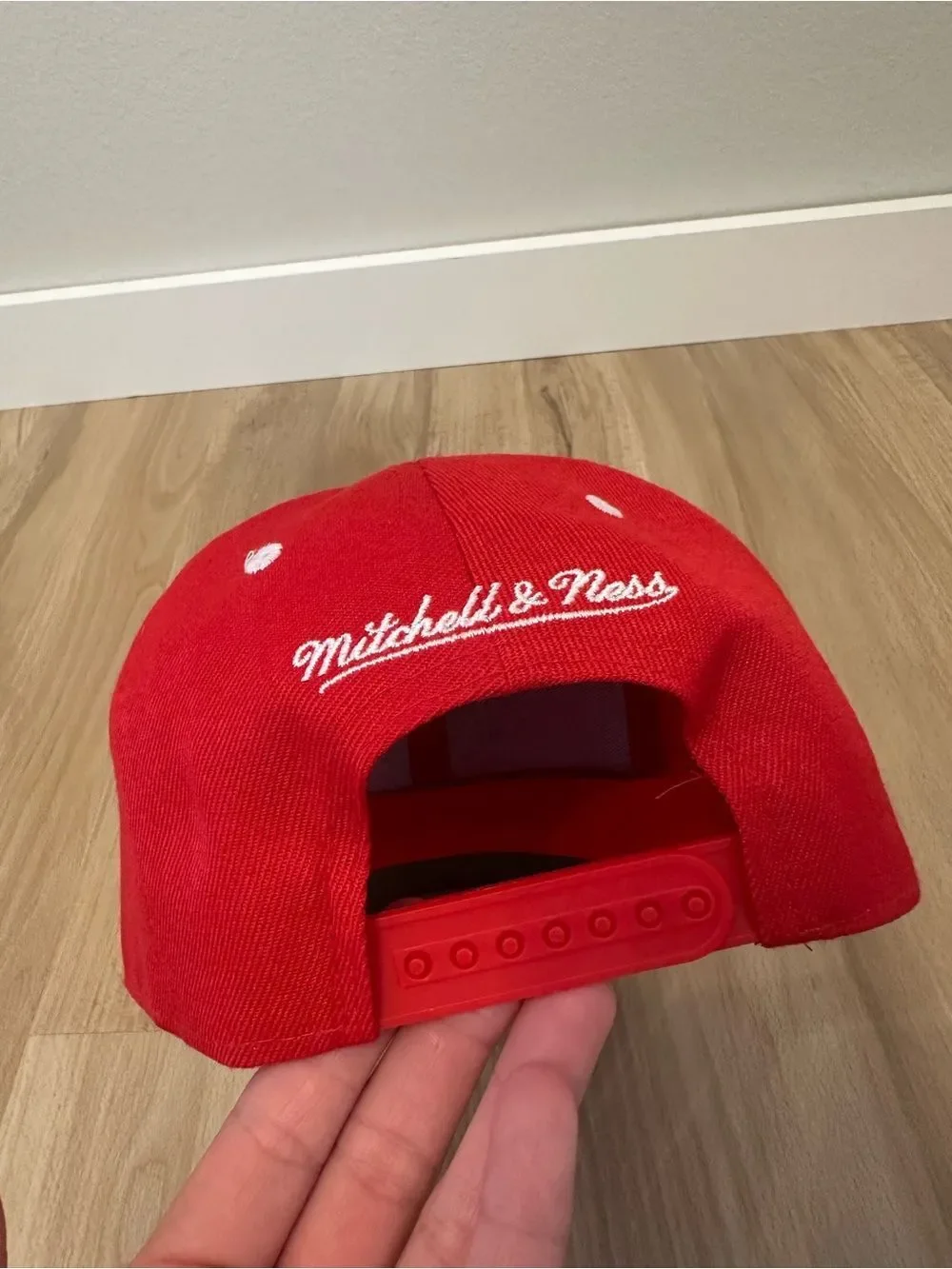 Mitchell & Ness Red Chicago Bulls Kids Hat
